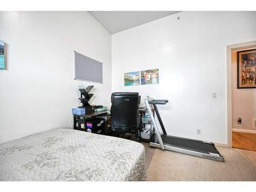 3305-210 15 Avenue Se, Calgary, AB - Indoor