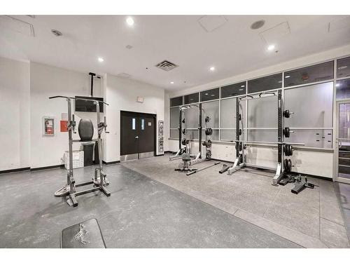 3305-210 15 Avenue Se, Calgary, AB - Indoor Photo Showing Gym Room