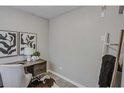 3-310 22 Avenue Sw, Calgary, AB - Indoor