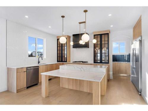 43 North Bridges Garden, Langdon, AB - Indoor Photo Showing Kitchen With Upgraded Kitchen