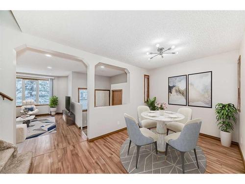 489 Country Hills Drive Nw, Calgary, AB - Indoor Photo Showing Dining Room