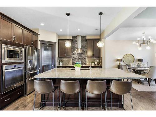 110 Ascot Crescent Sw, Calgary, AB - Indoor Photo Showing Kitchen With Stainless Steel Kitchen With Upgraded Kitchen