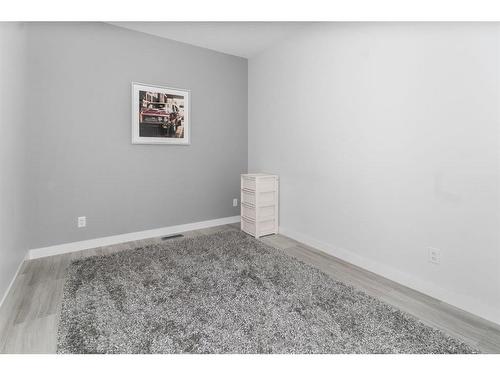 32 Cornerbrook Cove Ne, Calgary, AB - Indoor Photo Showing Other Room