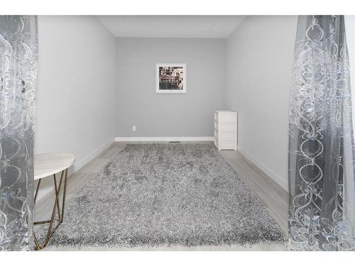 32 Cornerbrook Cove Ne, Calgary, AB - Indoor Photo Showing Other Room