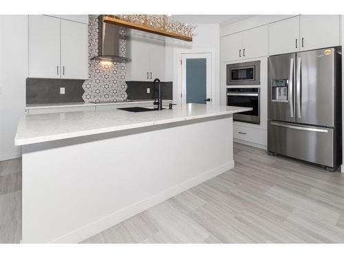 32 Cornerbrook Cove Ne, Calgary, AB - Indoor Photo Showing Kitchen With Stainless Steel Kitchen