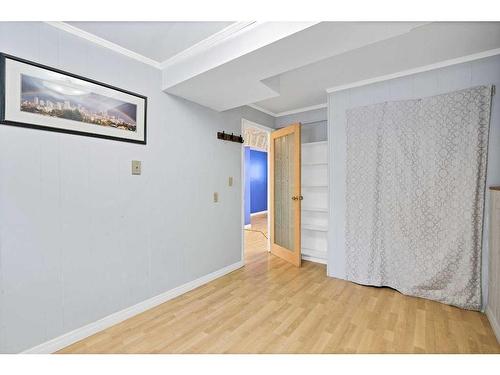 11216 Braniff Road Sw, Calgary, AB - Indoor Photo Showing Other Room