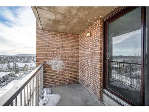 908-4944 Dalton Drive Nw, Calgary, AB -  With Balcony With Exterior