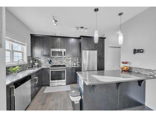 103 Evansridge Court Nw, Calgary, AB - Indoor Photo Showing Kitchen With Upgraded Kitchen