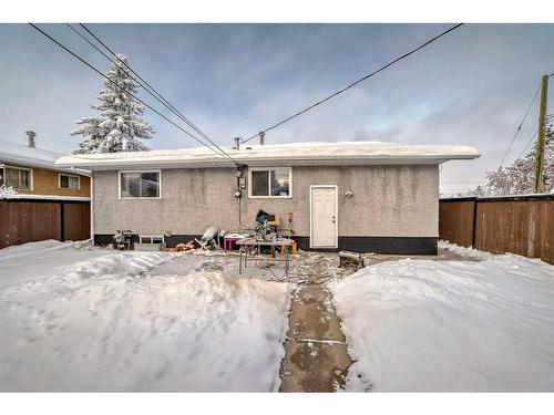 5555 5 Avenue Se, Calgary, AB - Outdoor