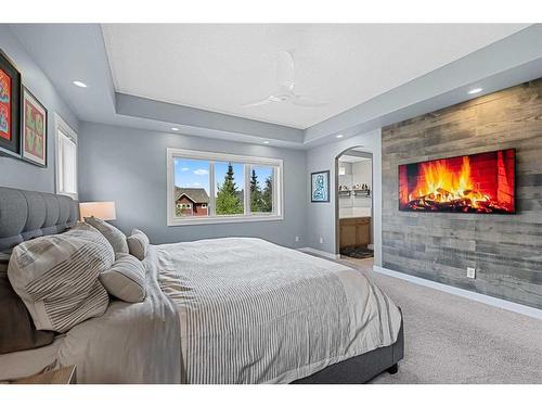 224 Auburn Sound View Se, Calgary, AB - Indoor Photo Showing Bedroom