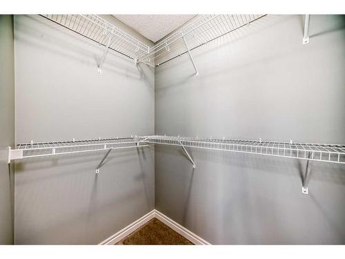 183 Hillcrest Circle Sw, Airdrie, AB - Indoor With Storage