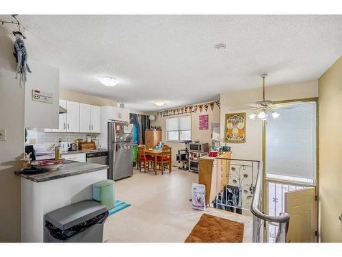 1003 Cameron Avenue Sw, Calgary, AB - Indoor