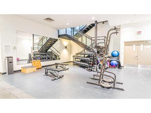 608-210 15 Avenue Se, Calgary, AB - Indoor Photo Showing Gym Room