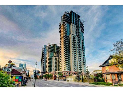 608-210 15 Avenue Se, Calgary, AB - Outdoor With Facade