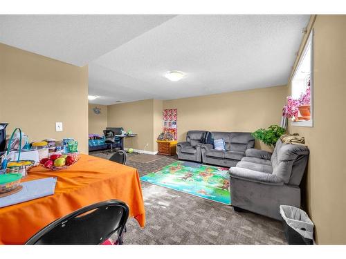 63 Whitnel Close Ne, Calgary, AB - Indoor