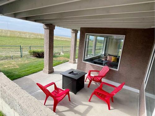 33 Royal Crest Terrace Nw, Calgary, AB - Outdoor With Deck Patio Veranda With Exterior