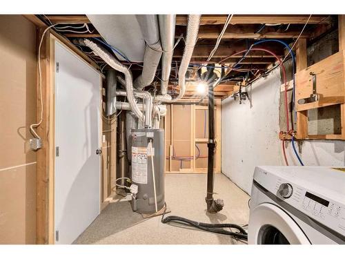 2033 Cottonwood Crescent Se, Calgary, AB - Indoor Photo Showing Laundry Room