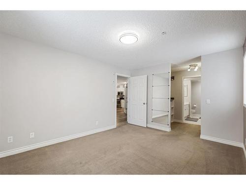 122-1808 36 Avenue Sw, Calgary, AB - Indoor Photo Showing Other Room