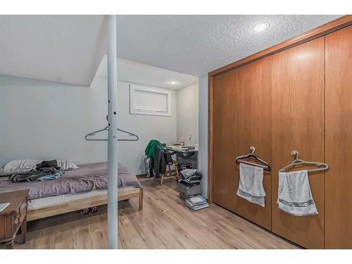 852 Shawnee Drive Sw, Calgary, AB - Indoor