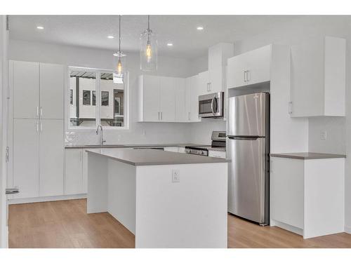 845 South Point Gate Sw, Airdrie, AB - Indoor Photo Showing Kitchen With Stainless Steel Kitchen