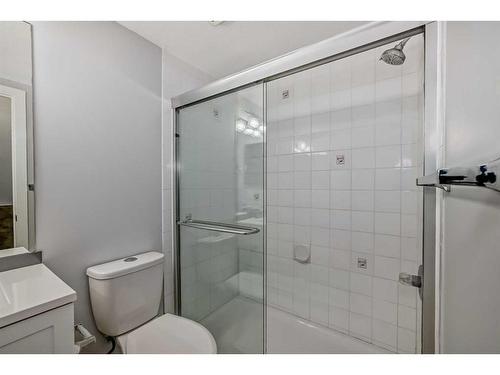 215-55 Arbour Grove Close Nw, Calgary, AB - Indoor Photo Showing Bathroom