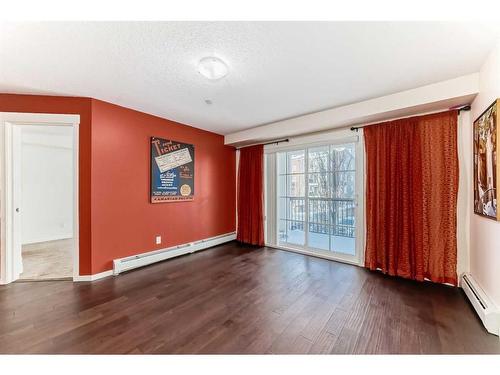 1204-279 Copperpond Common Se, Calgary, AB - Indoor Photo Showing Other Room