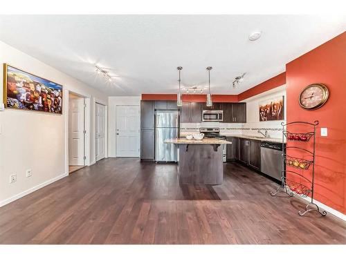 1204-279 Copperpond Common Se, Calgary, AB - Indoor Photo Showing Kitchen