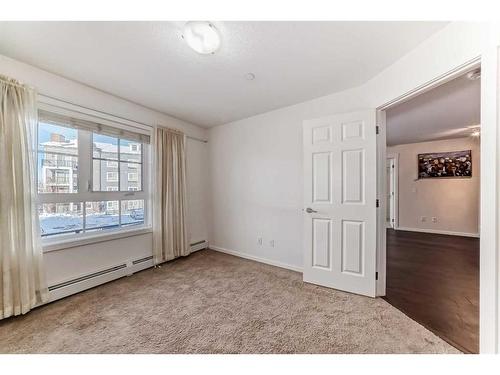 1204-279 Copperpond Common Se, Calgary, AB - Indoor Photo Showing Other Room