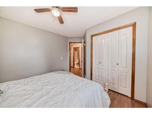 15 Carmel Close Ne, Calgary, AB - Indoor Photo Showing Bedroom