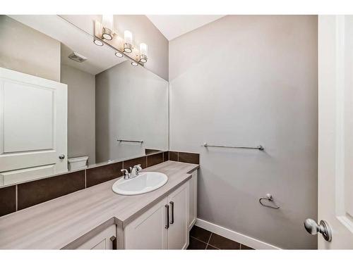 59 Nolanlake View Nw, Calgary, AB - Indoor Photo Showing Bathroom