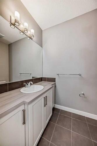 59 Nolanlake View Nw, Calgary, AB - Indoor Photo Showing Bathroom