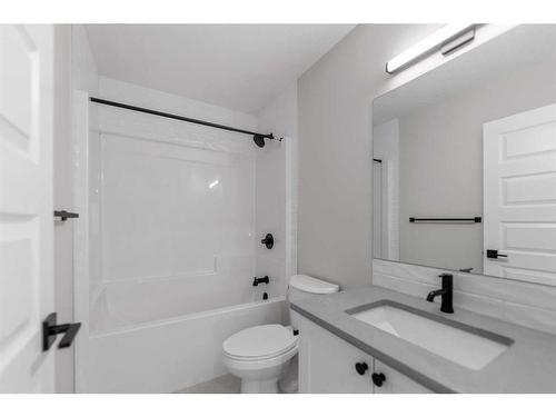 15 South Shore Road, Chestermere, AB - Indoor Photo Showing Bathroom