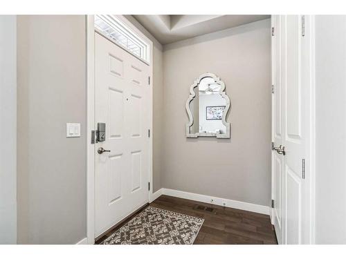 3441 Kerry Park Road Sw, Calgary, AB - Indoor Photo Showing Other Room