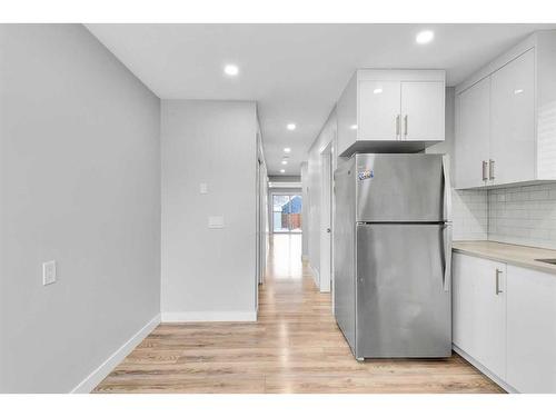 6652 Temple Drive Ne, Calgary, AB - Indoor Photo Showing Kitchen