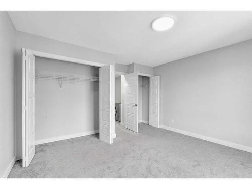 6652 Temple Drive Ne, Calgary, AB - Indoor