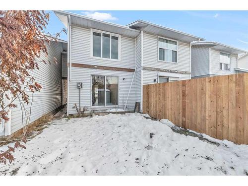 6652 Temple Drive Ne, Calgary, AB - Outdoor