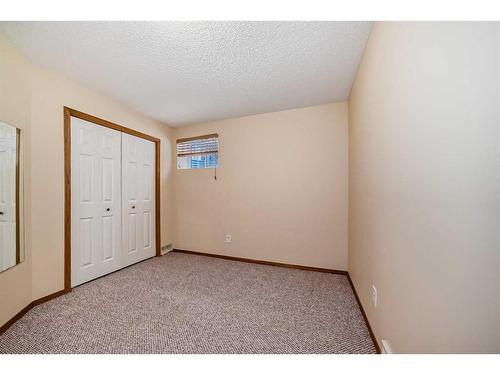 100 Arbour Ridge Circle Nw, Calgary, AB - Indoor Photo Showing Other Room