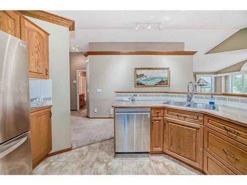 267 Valley Brook Circle Nw, Calgary, AB - Indoor Photo Showing Kitchen With Double Sink