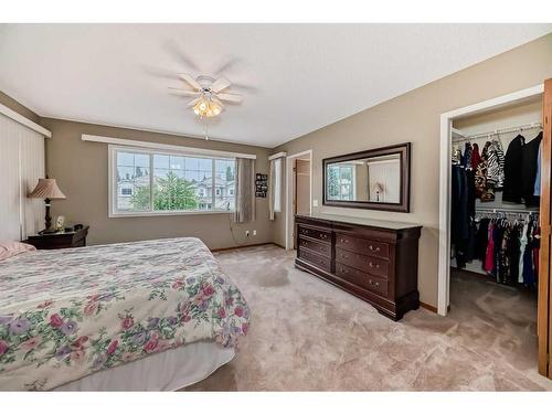 267 Valley Brook Circle Nw, Calgary, AB - Indoor Photo Showing Bedroom