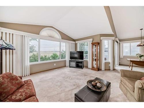 267 Valley Brook Circle Nw, Calgary, AB - Indoor Photo Showing Living Room