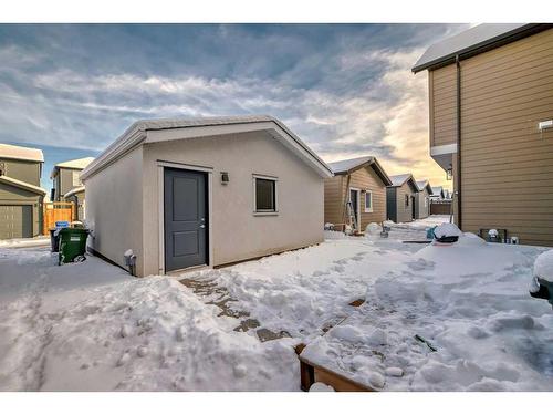 44 Treeline Manor Sw, Calgary, AB - Outdoor With Exterior