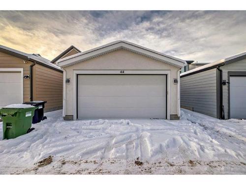 44 Treeline Manor Sw, Calgary, AB - Outdoor With Exterior