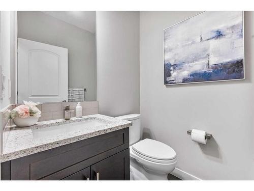 248 Sandpiper Crescent, Chestermere, AB - Indoor Photo Showing Bathroom