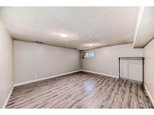 2632 Capitol Hill Crescent Nw, Calgary, AB - Indoor