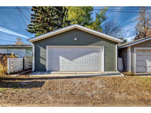 2632 Capitol Hill Crescent Nw, Calgary, AB - Outdoor