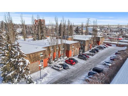 110-315 50 Avenue Sw, Calgary, AB - Outdoor With View