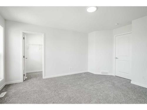 17 Creekstone Place Sw, Calgary, AB - Indoor Photo Showing Other Room