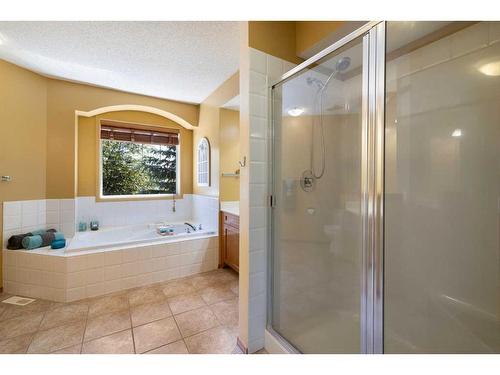 115 Chapala Drive Se, Calgary, AB - Indoor Photo Showing Bathroom