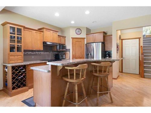 115 Chapala Drive Se, Calgary, AB - Indoor Photo Showing Kitchen