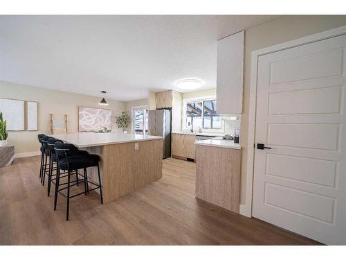 2111 Vista Crescent Ne, Calgary, AB - Indoor